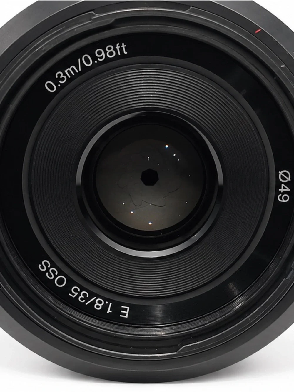 Sony OSS e35mm f1.8 Lens